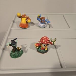 Skylanders Lot Of 15 Mixed